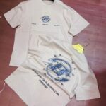 T-shirt streetwear beige